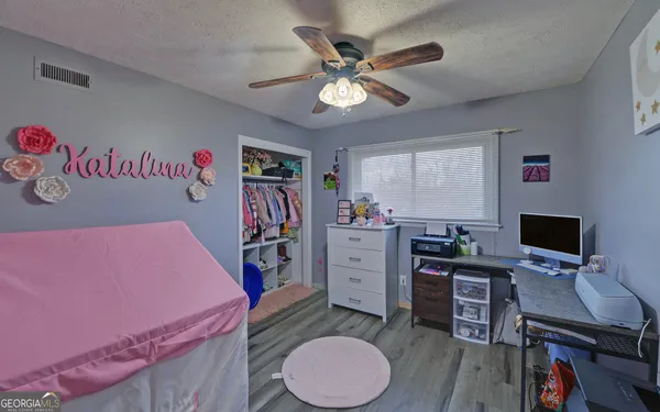 $215,000 | 926 Skyline Drive, Toccoa, GA 30577