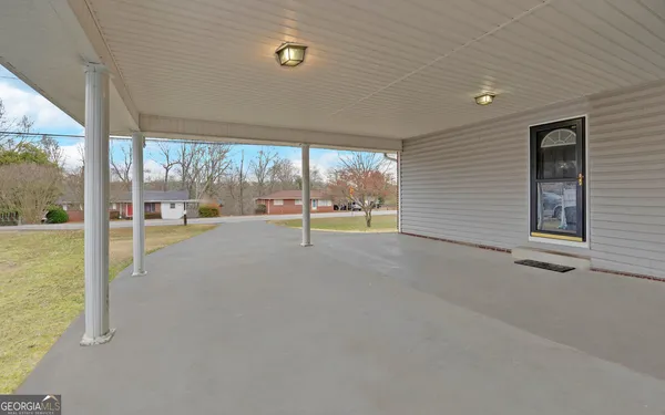 $215,000 | 926 Skyline Drive, Toccoa, GA 30577