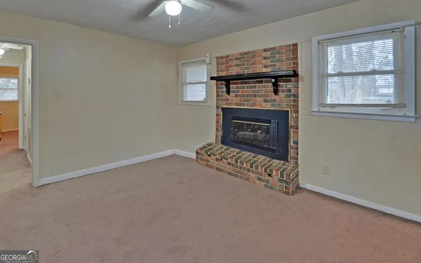 $215,000 | 926 Skyline Drive, Toccoa, GA 30577