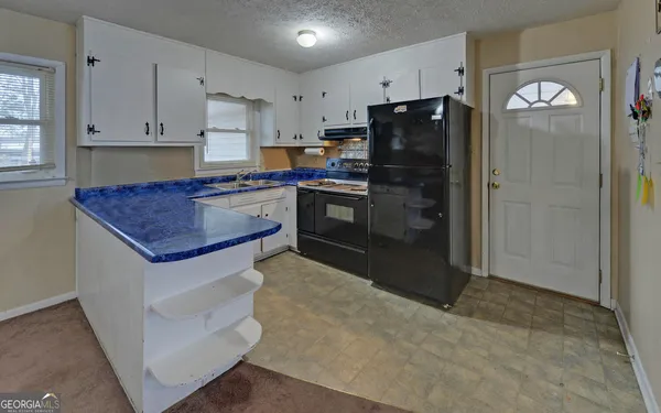 $215,000 | 926 Skyline Drive, Toccoa, GA 30577