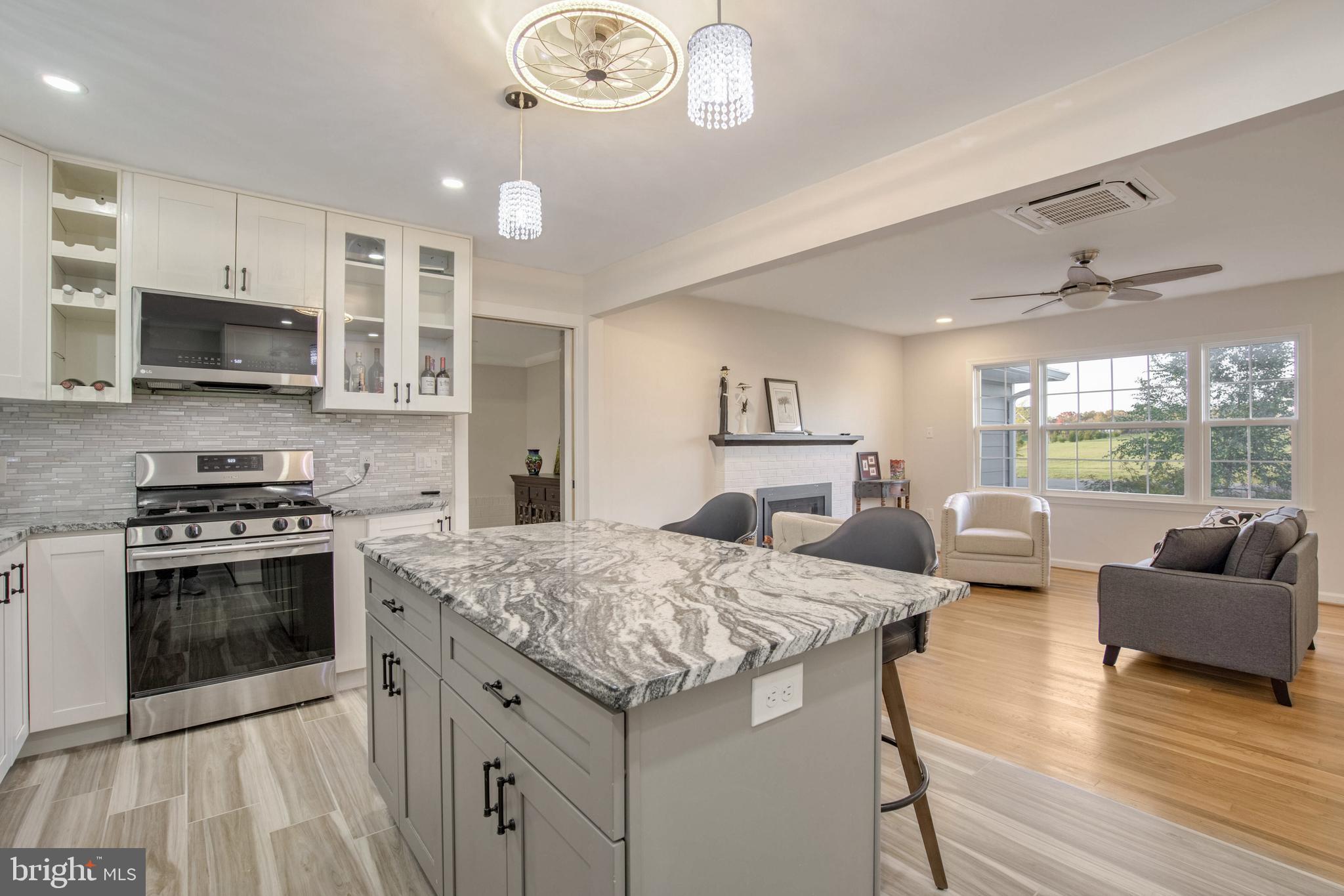 42495 Spinks Ferry Road Leesburg, VA 20176 - Photo 11 of 36 Gallery Image 11