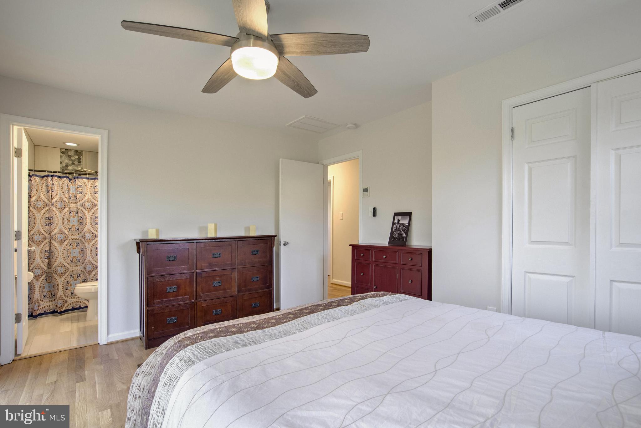 42495 Spinks Ferry Road Leesburg, VA 20176 - Photo 16 of 36 Gallery Image 16