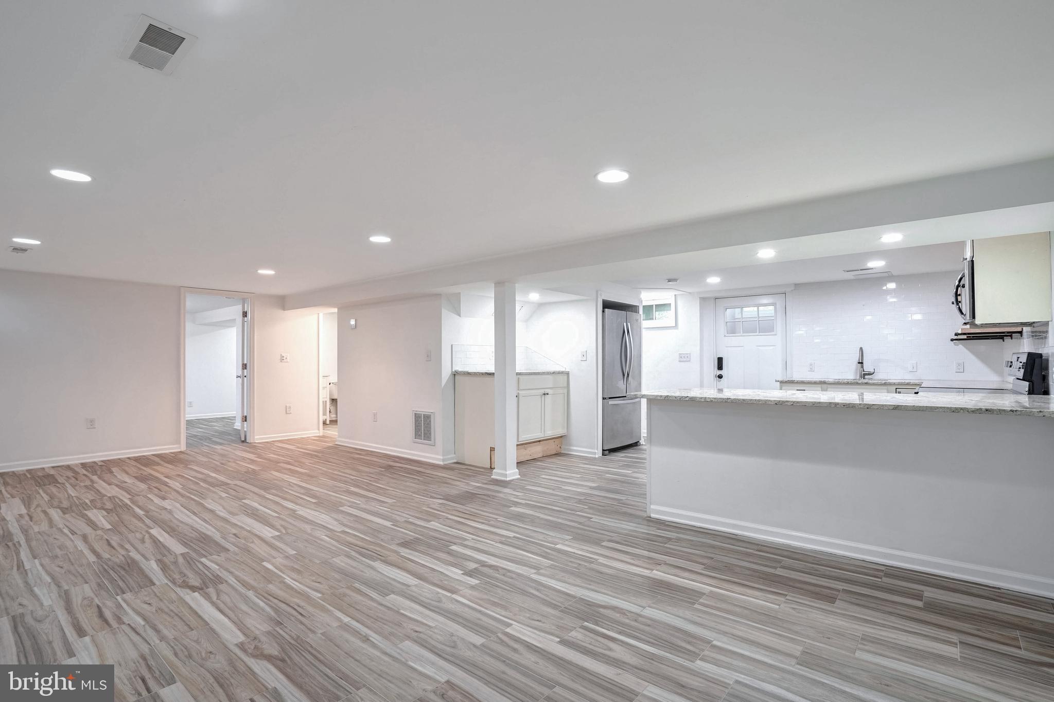42495 Spinks Ferry Road Leesburg, VA 20176 - Photo 23 of 36 Gallery Image 23