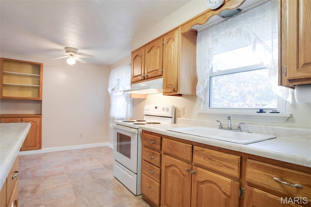 2130 St Raphael Court Highland, IL 62249 - Photo 8 of 21 Gallery Image 8