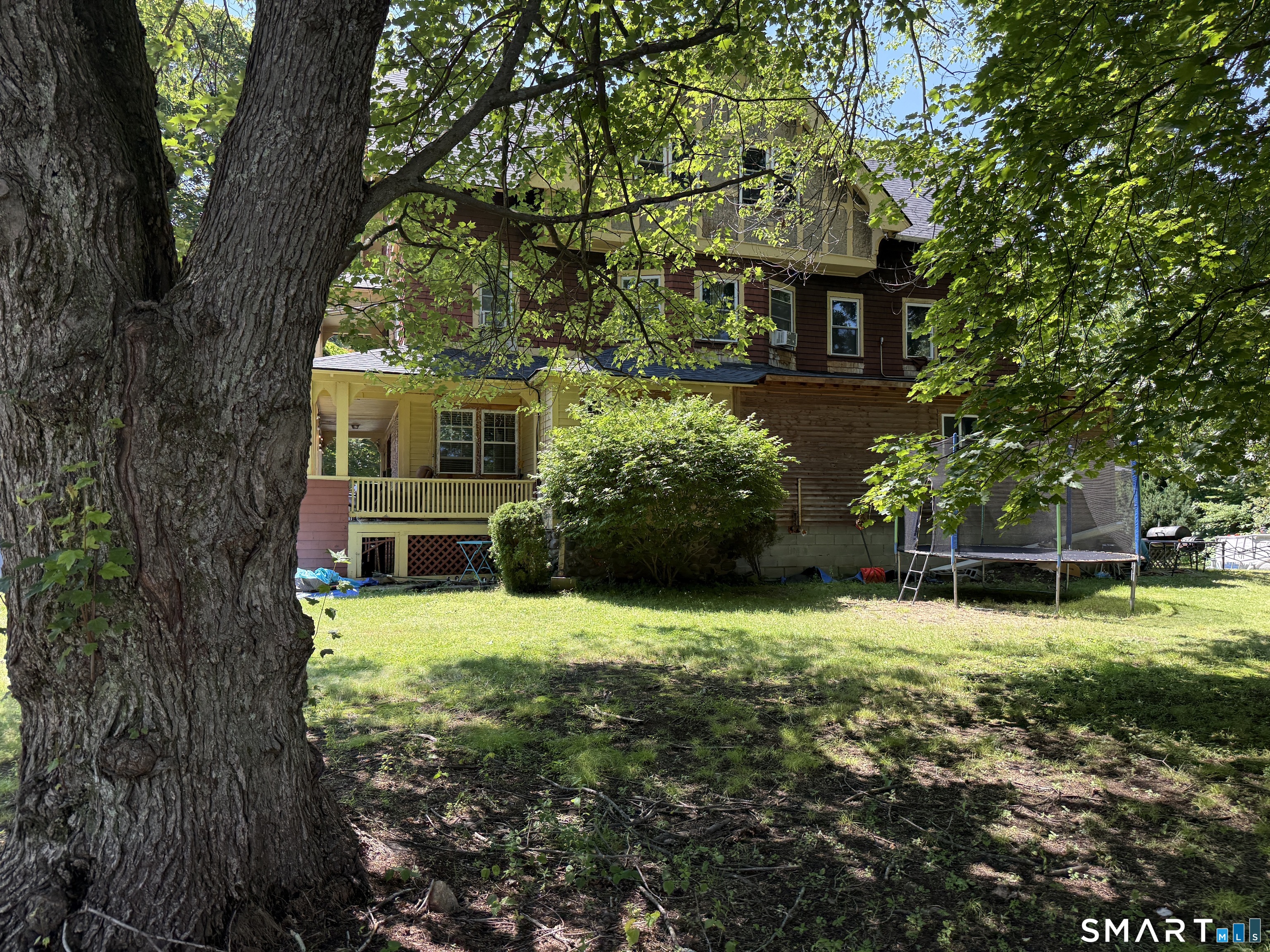 18 Valentine Street Waterbury, CT 06708 - Photo 13 of 25