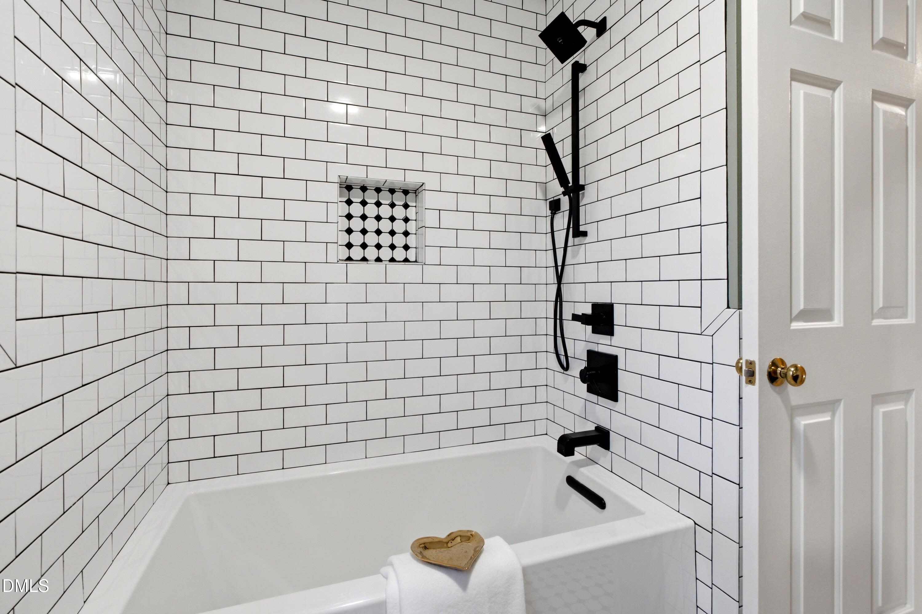 8112 Morgans Way Raleigh, NC 27615 - Photo 23 of 44