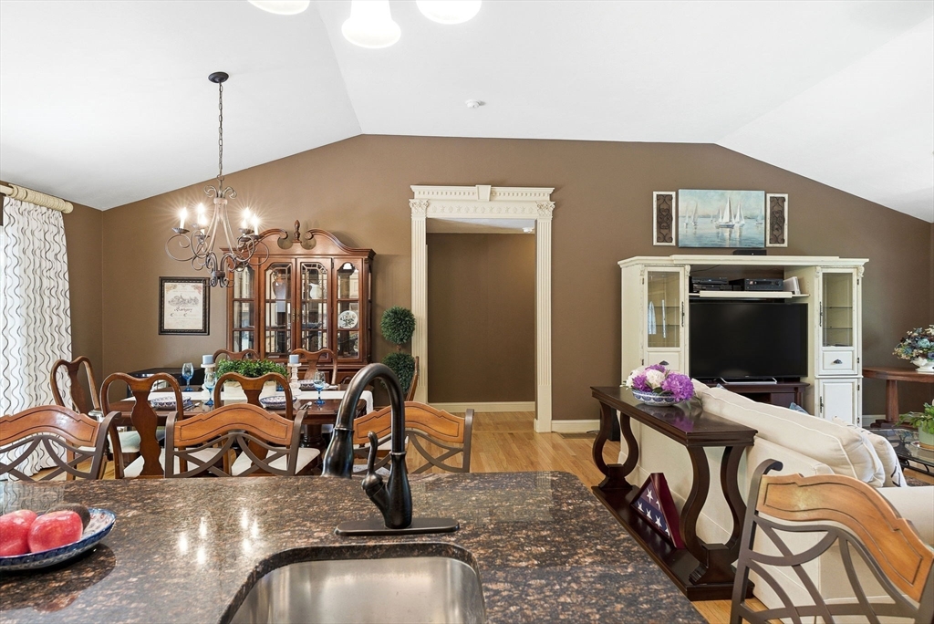 493 Hubbardston Road Barre, MA 01005 - Photo 15 of 42