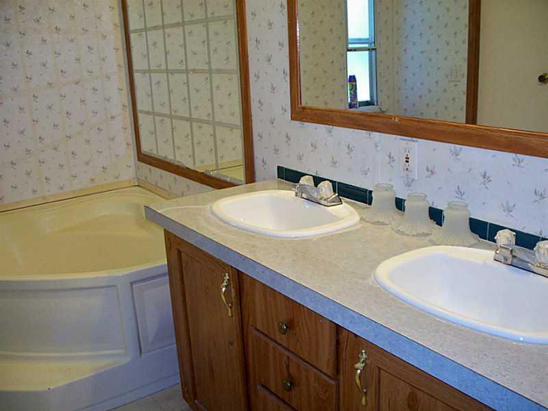 43444 Rambo Road Ponchatoula, LA 70454 - Photo 9 of 12 Gallery Image 9