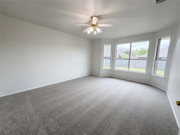 $367,000 | 916 Matagorda Lane, DeSoto, TX 75115