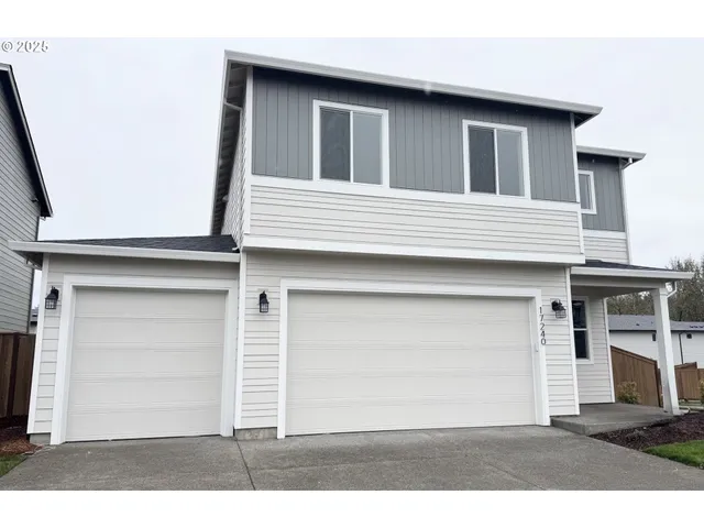 $674,960 | 17240 Southwest Wapato Is Drive, Sherwood, OR 97140