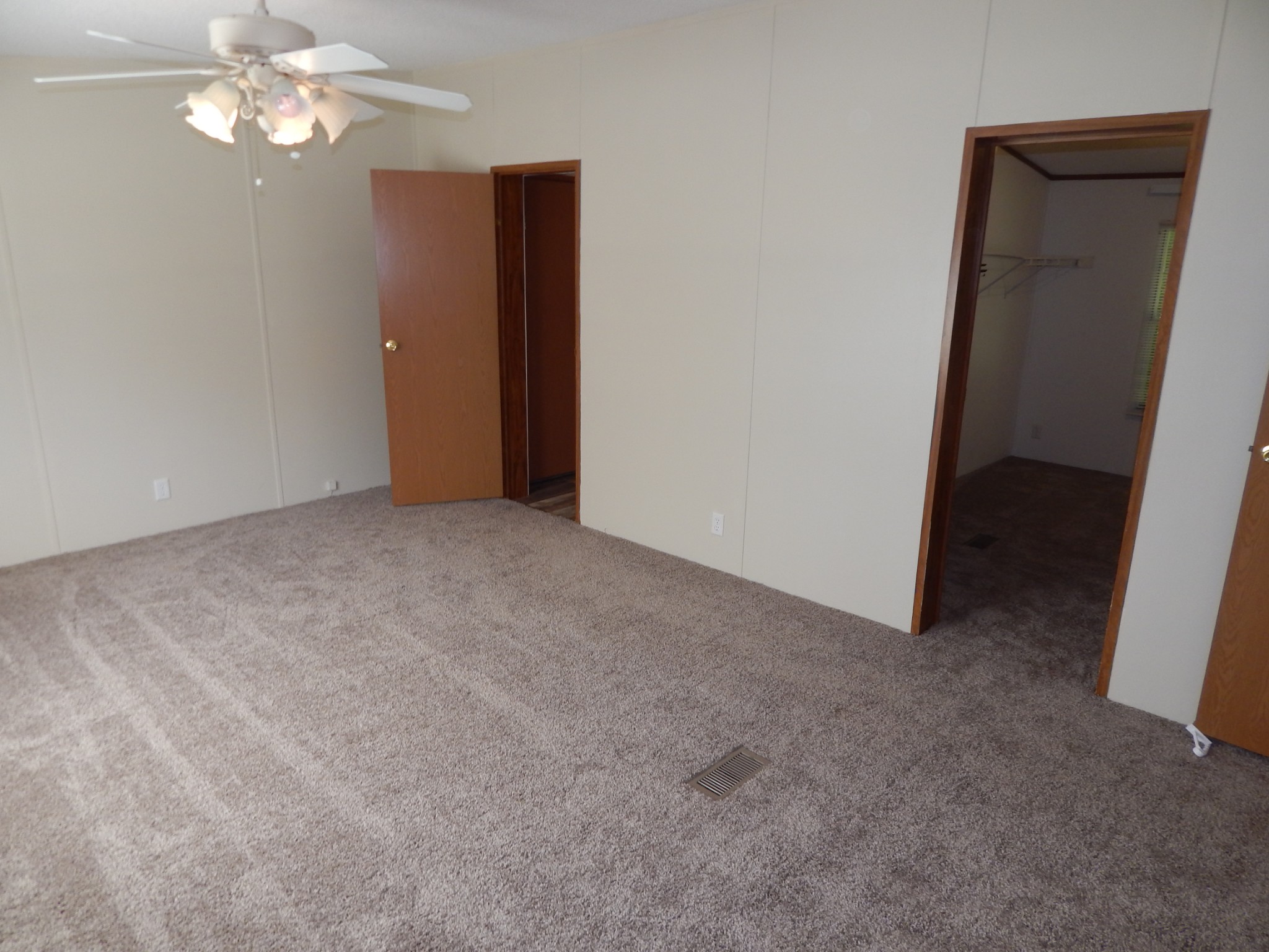 7034 Topsy Road Waynesboro, TN 38485 - Photo 15 of 44 Gallery Image 15