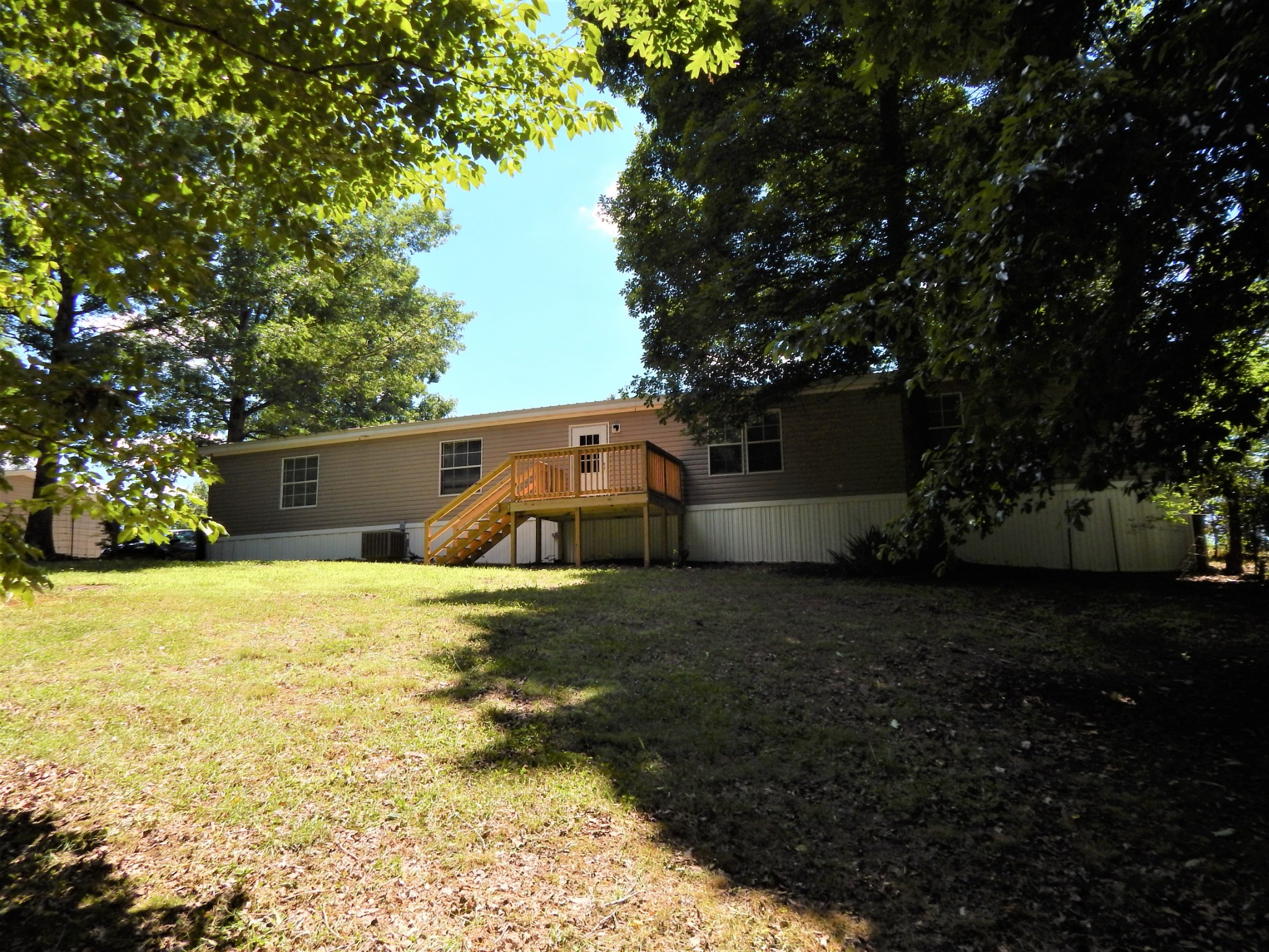 7034 Topsy Road Waynesboro, TN 38485 - Photo 4 of 44 Gallery Image 4