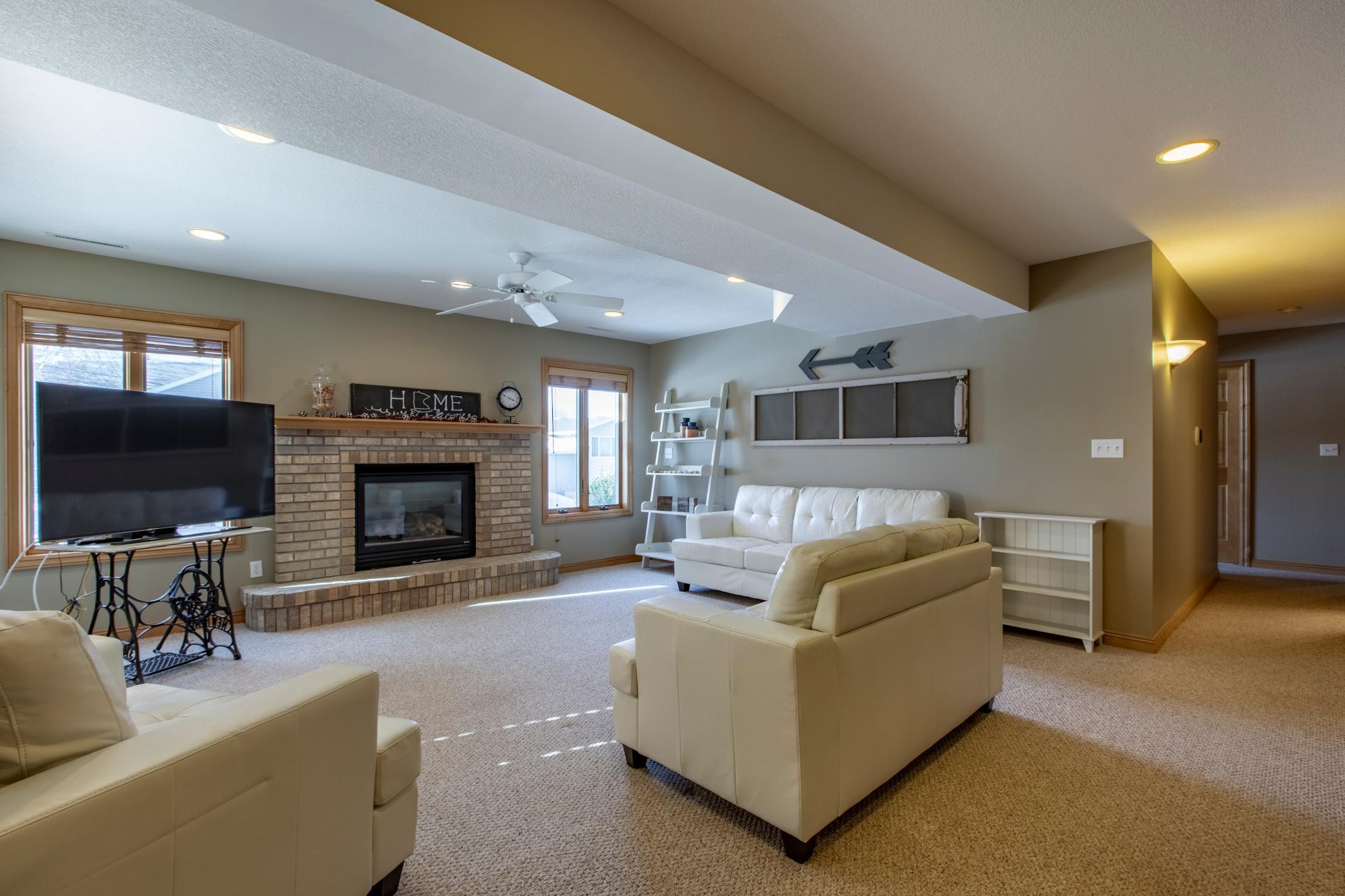 4418 4th Place Northwest Rochester, MN 55901 - Photo 16 of 24