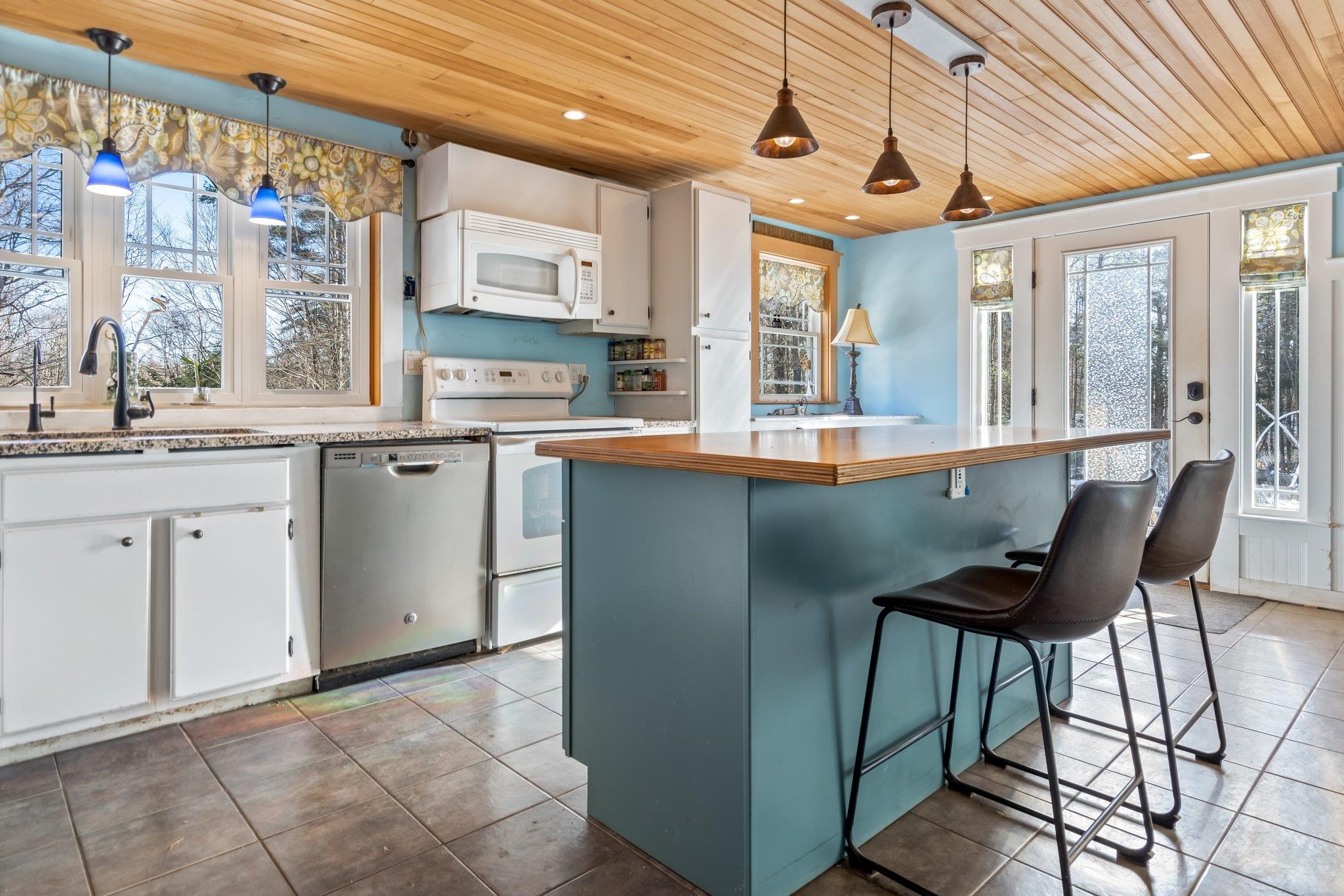 619 Fullam Hill Road Fitzwilliam, NH 03447 - Photo 2 of 40 Gallery Image 2