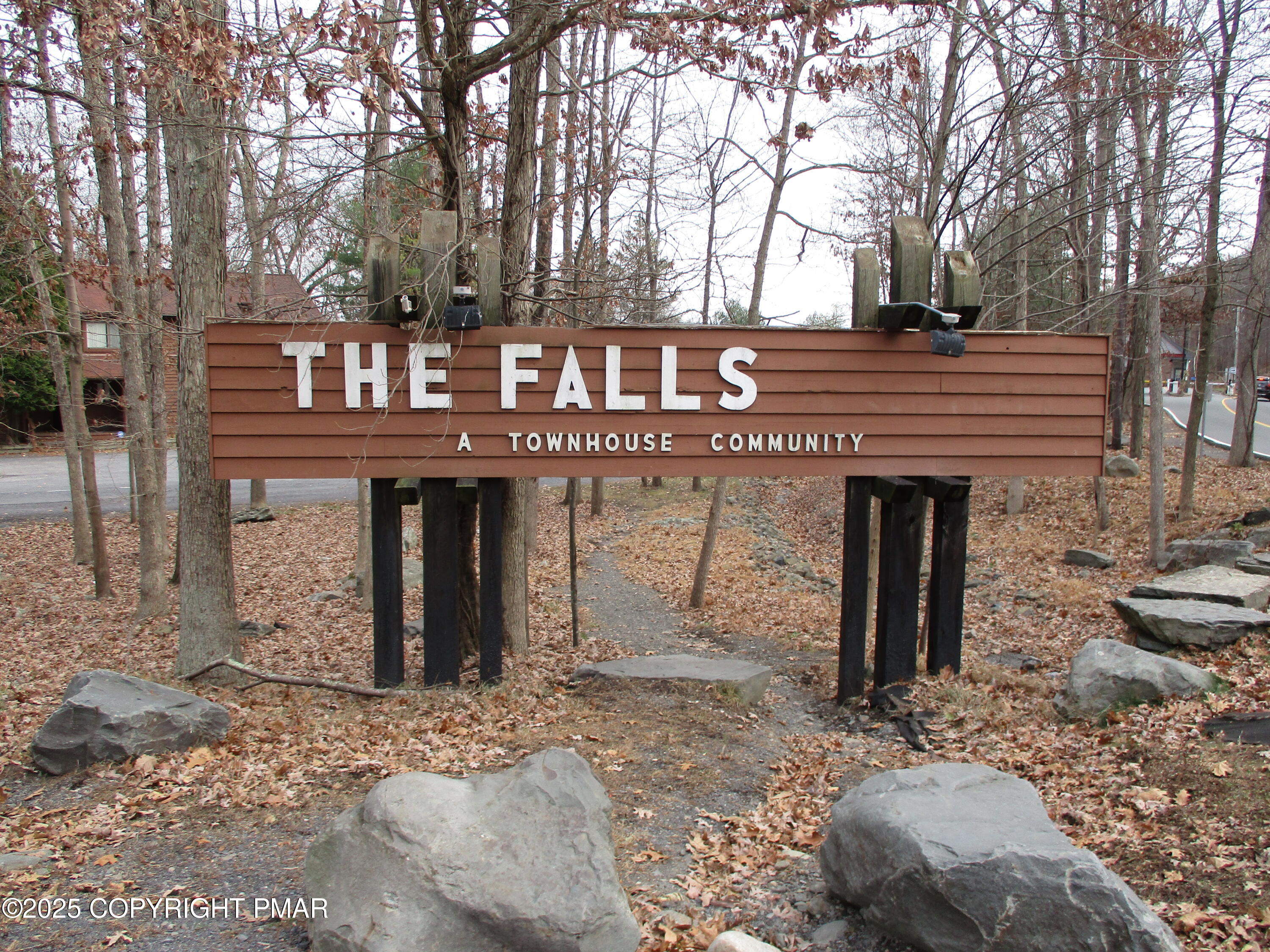 159 Stream Court Bushkill, PA 18324 - Photo 24 of 26 The Falls