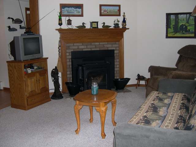 7557 North School Road White Lake, WI 54491 - Photo 6 of 17 Gallery Image 6