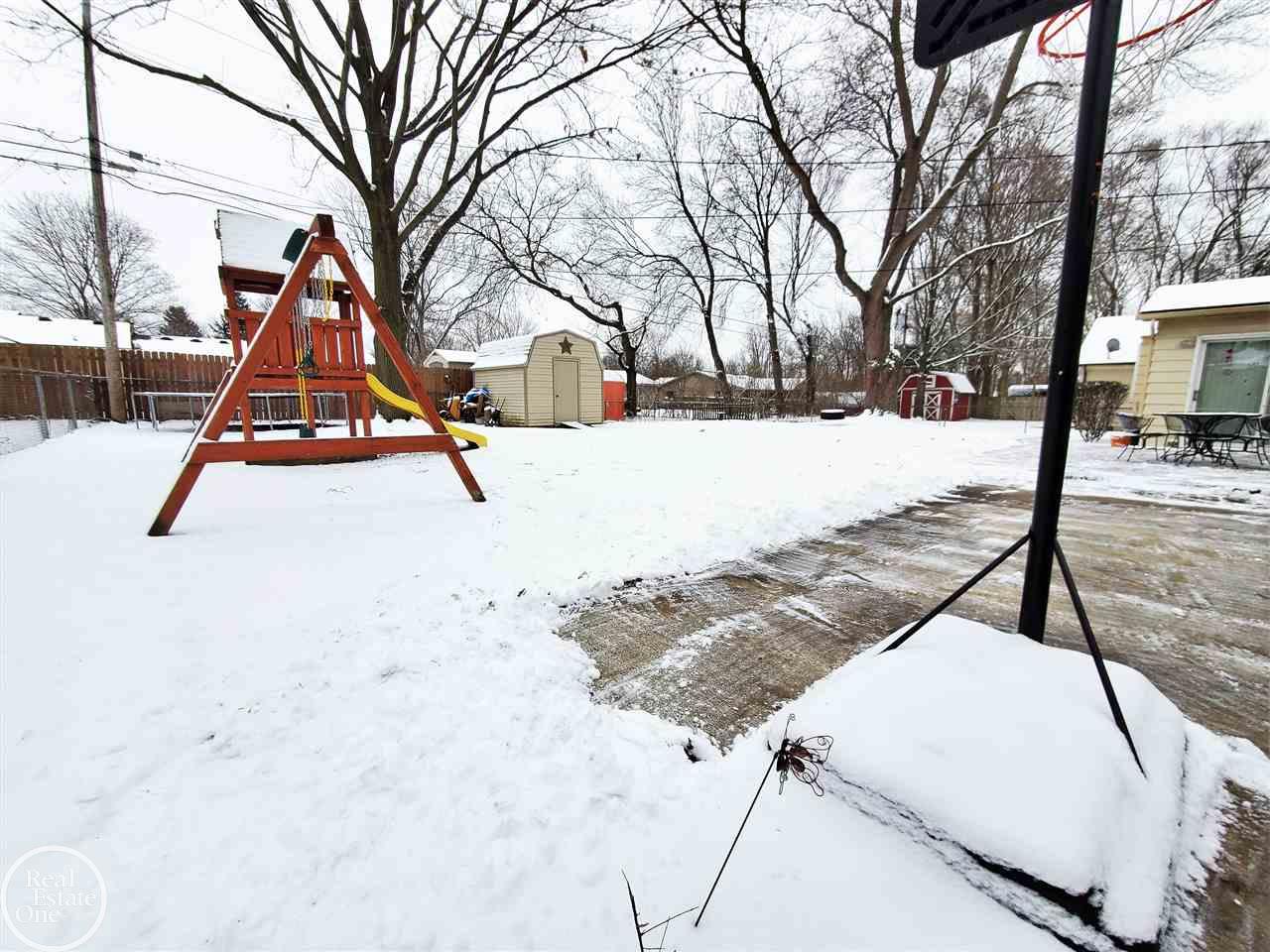 50710 Ryan Road Utica, MI 48317 - Photo 71 of 76