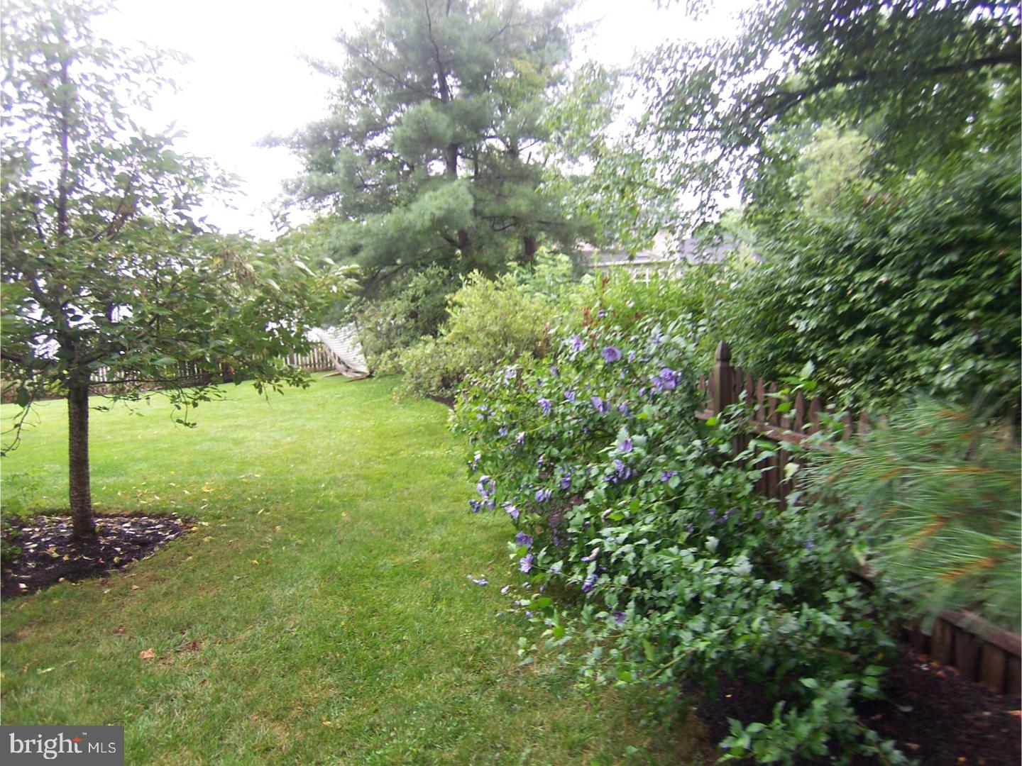 109 Weldon Way Pennington, NJ 08534 - Photo 15 of 23