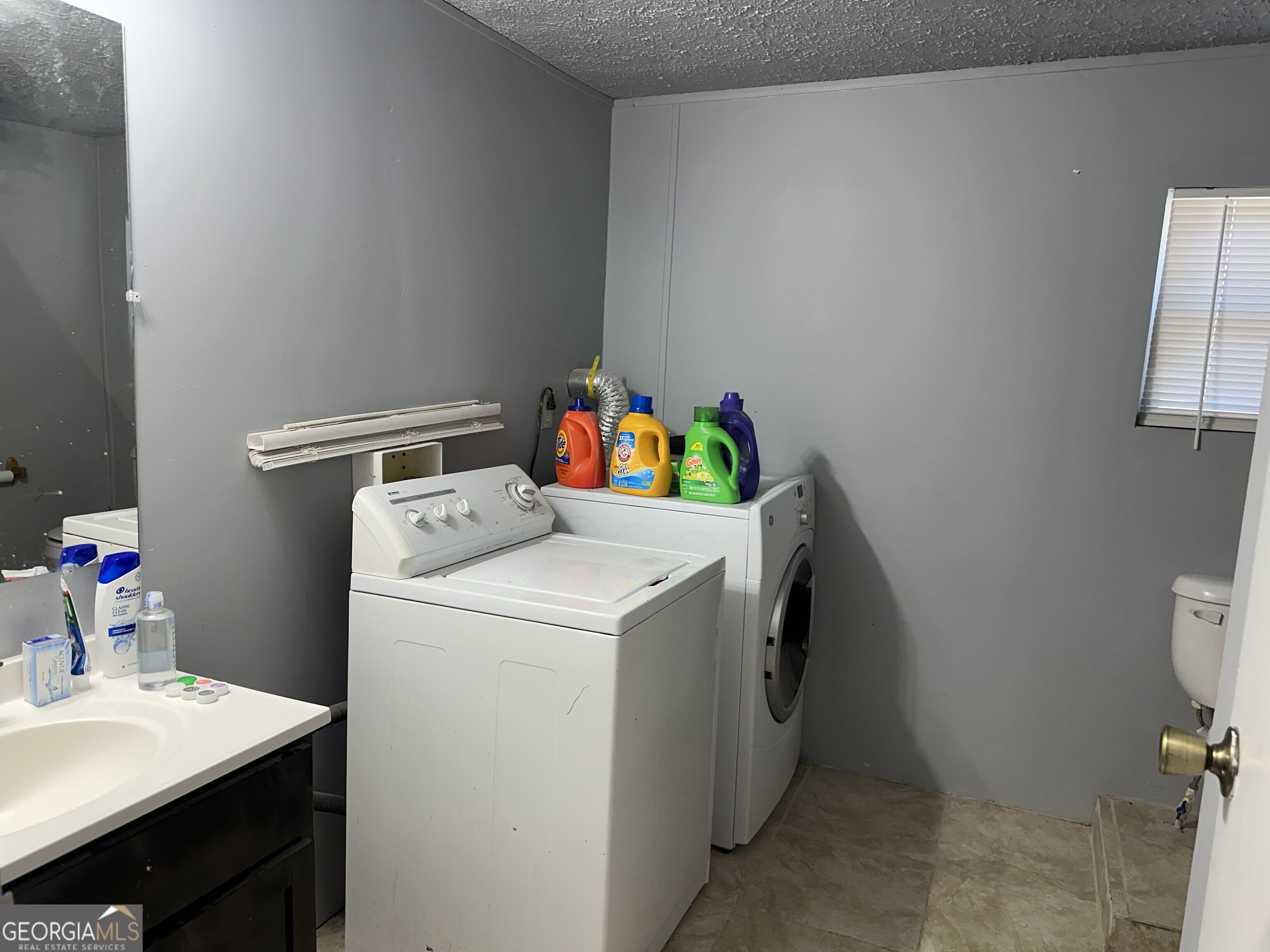 2470 Kitchen Road Dexter, GA 31019 - Photo 54 of 56 Bathroom - 2nd Property