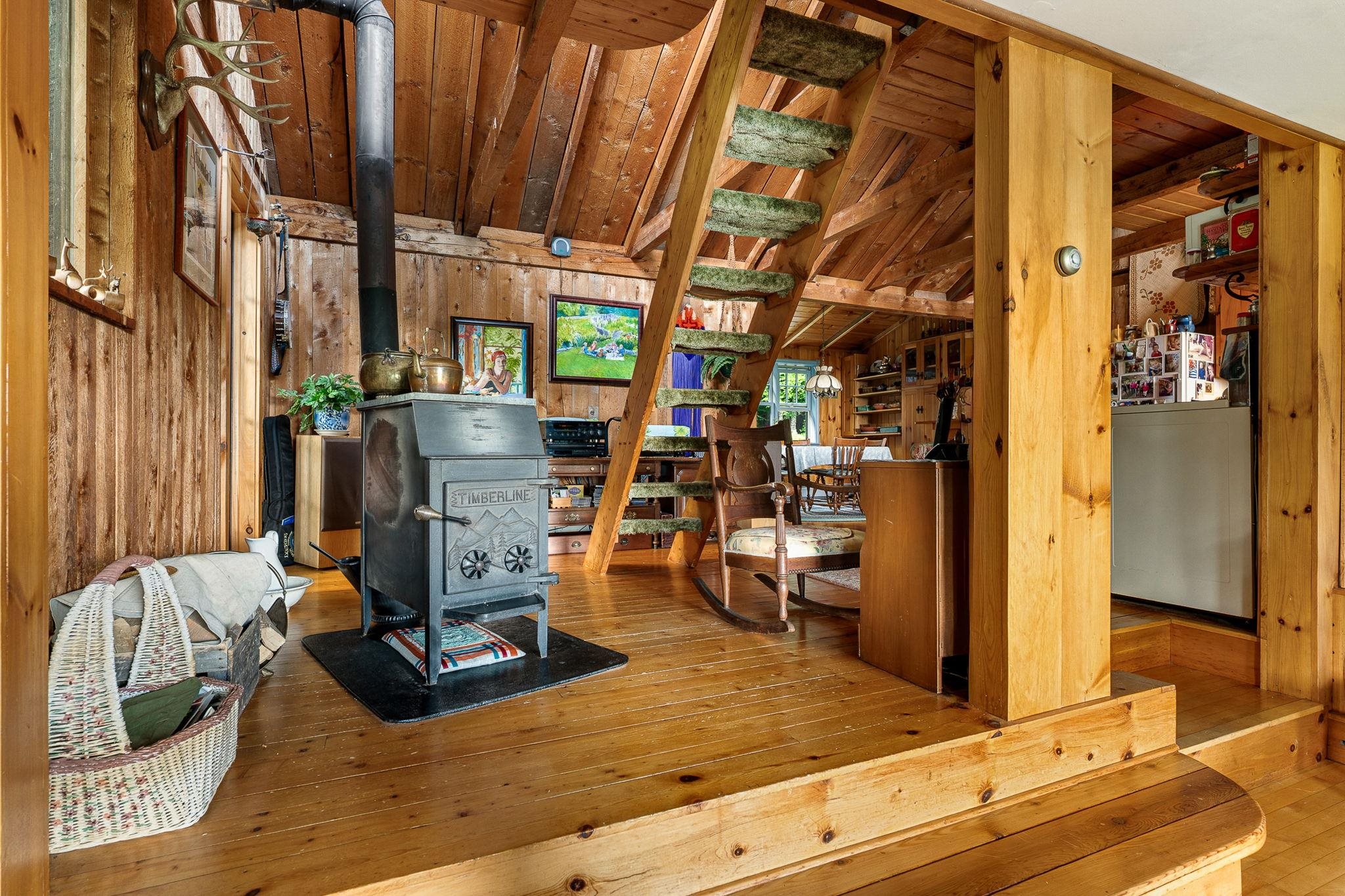 576 Hampshire Hill Road Worcester, VT 05682 - Photo 19 of 60 Gallery Image 19