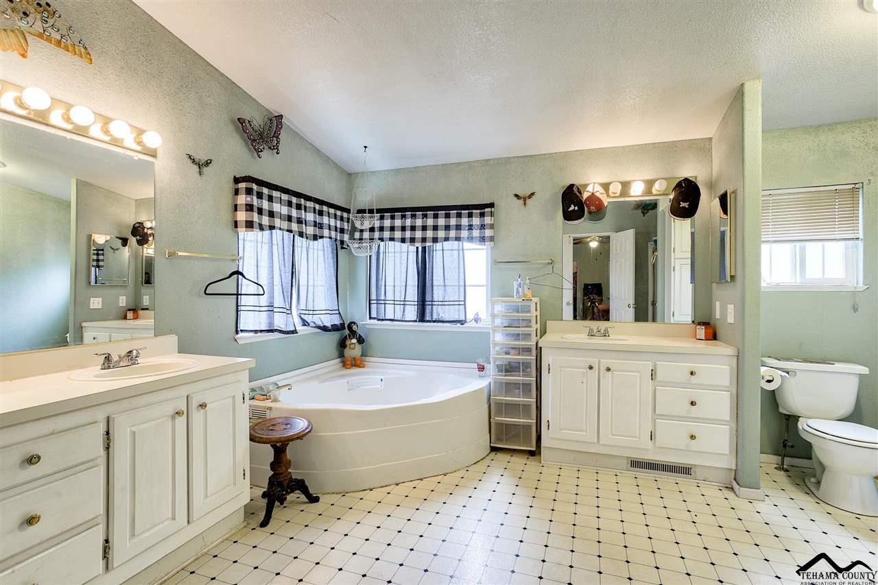 21855 Simpson Road Corning, CA 96021 - Photo 4 of 42