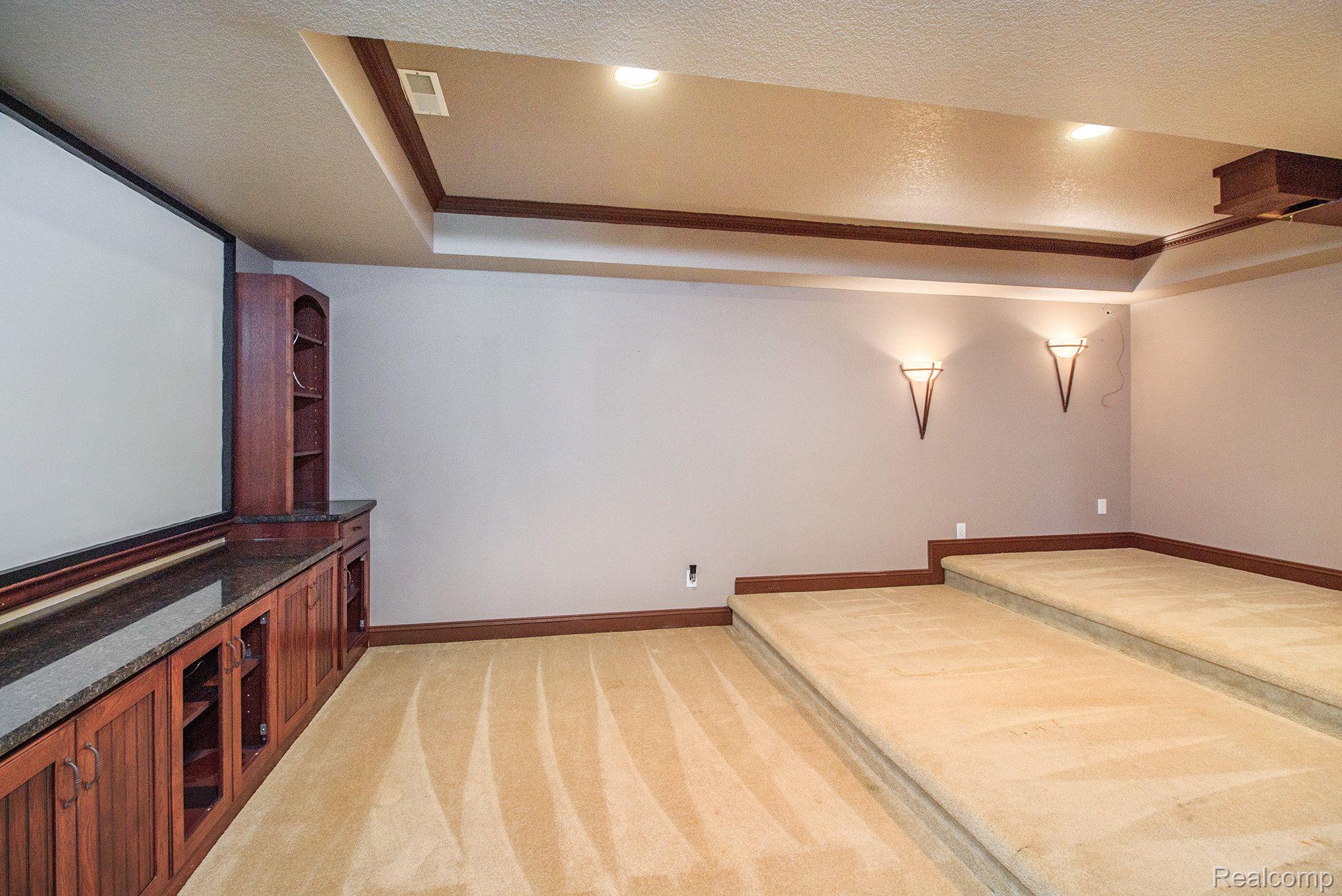 9371 Lee Jones Road Fenton, MI 48430 - Photo 39 of 64 Gallery Image 39