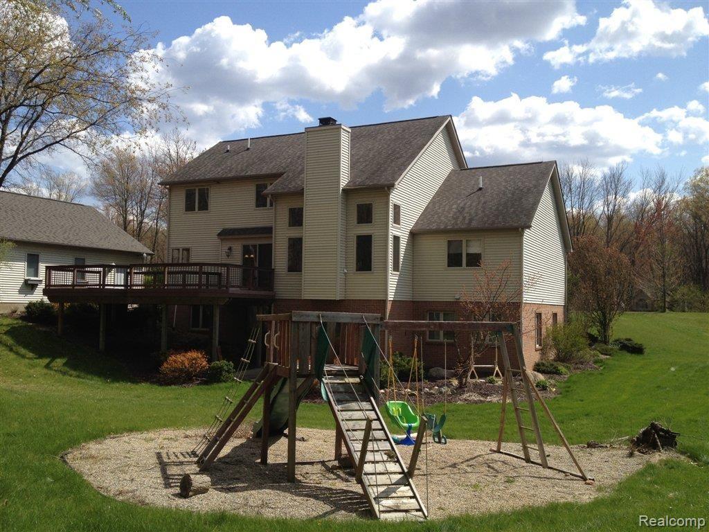 2790 Black Eagle Ridge Howell, MI 48843 - Photo 3 of 16 Playground Rear View.jpg