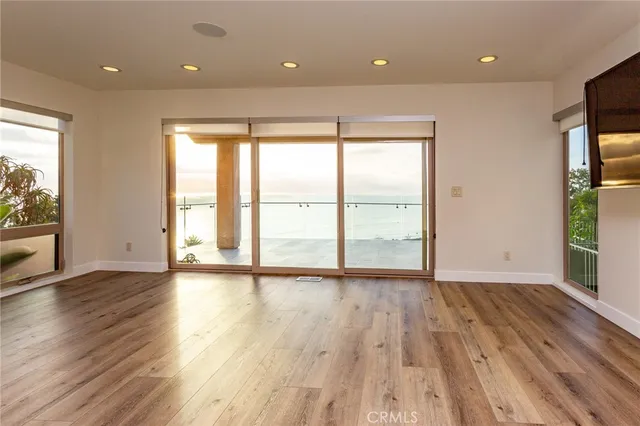 $8,450 | 805 Katella Street, Laguna Beach, CA 92651