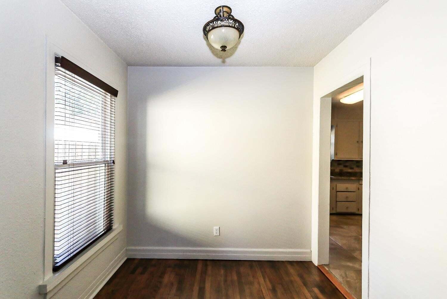 2306 20th Street Lubbock, TX 79411 - Photo 8 of 30 20241219231613941626000000-o