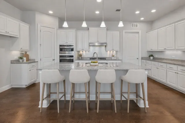 $750,000 | 3512 Venezia View, Leander, TX 78641