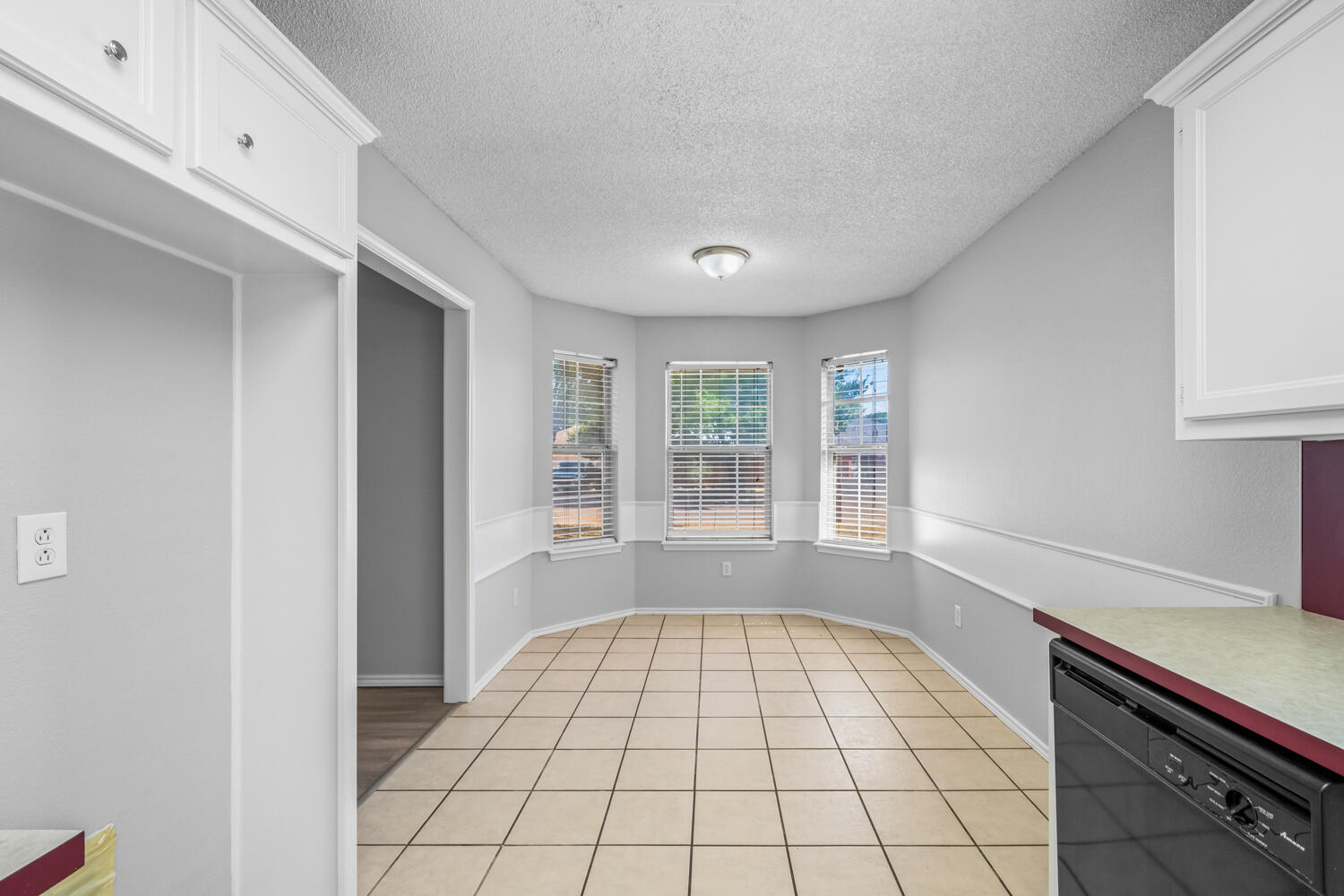 2222 96th Street Lubbock, TX 79423 - Photo 11 of 32 2222 96th St-30
