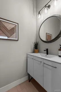 $899,000 | 4731 Westminster Place, St. Louis, MO 63108