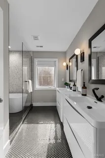 $899,000 | 4731 Westminster Place, St. Louis, MO 63108