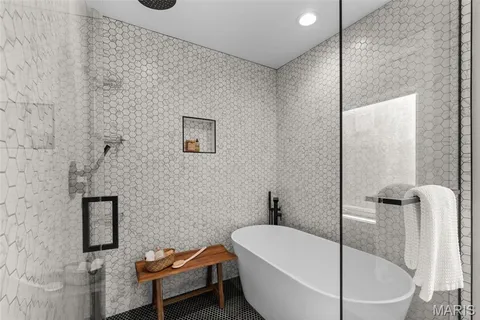 $899,000 | 4731 Westminster Place, St. Louis, MO 63108