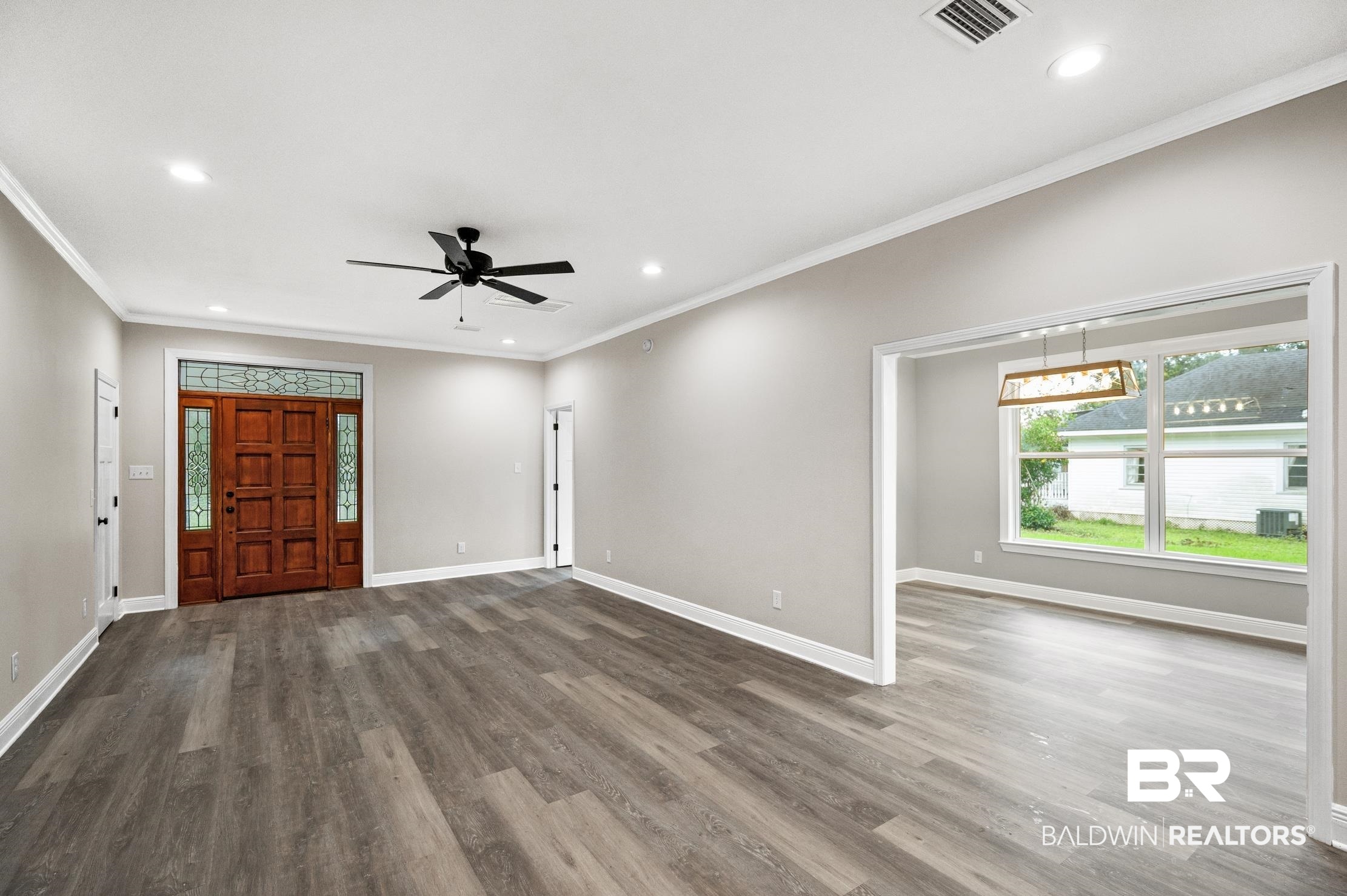 209 West Myrtle Avenue Foley, AL 36535 - Photo 2 of 21