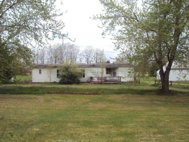 53900 Atwood Road Dowagiac, MI 49047 - Photo 2 of 6 DSC07191