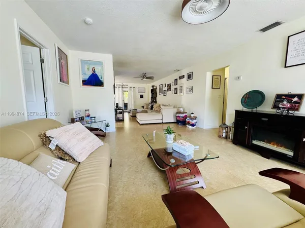 $635,000 | 32240 Southwest 199th Avenue, Homestead, FL 33030