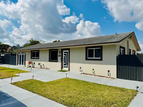 $635,000 | 32240 Southwest 199th Avenue, Homestead, FL 33030