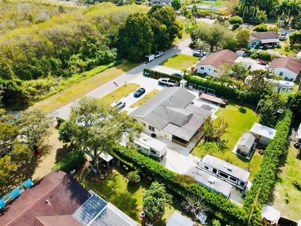 $635,000 | 32240 Southwest 199th Avenue, Homestead, FL 33030