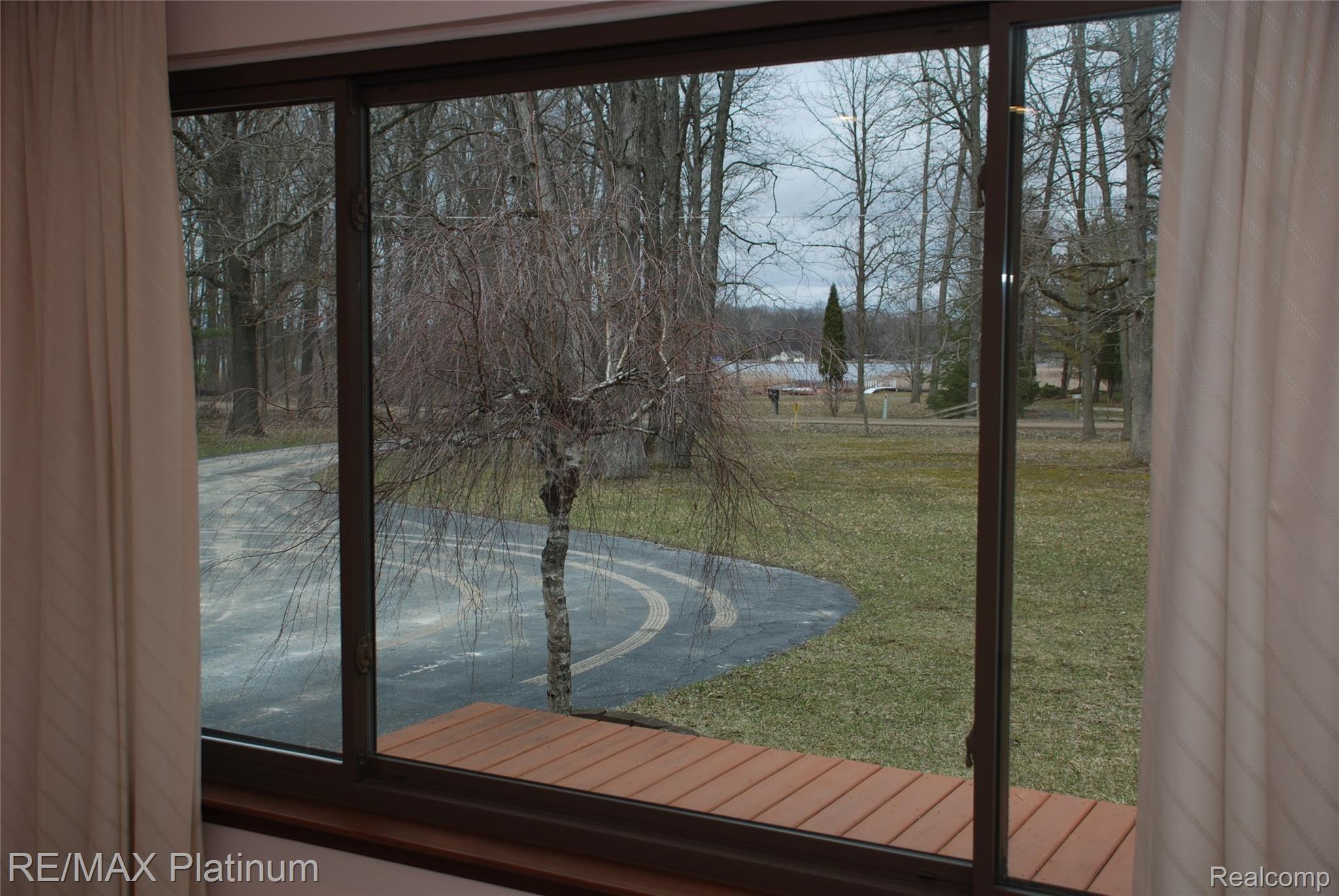 4922 Cedar Lake Road Howell, MI 48843 - Photo 24 of 93 26.JPG
