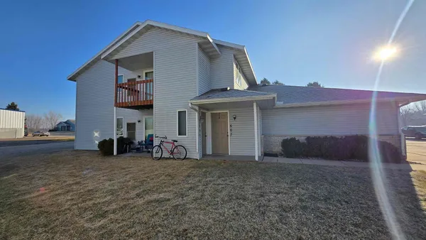 $837,500 | 601 Seminole Way, DeForest, WI 53532