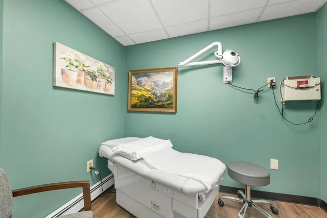 $999,000 | 131 Meadow Street, Wakefield, NH 03872