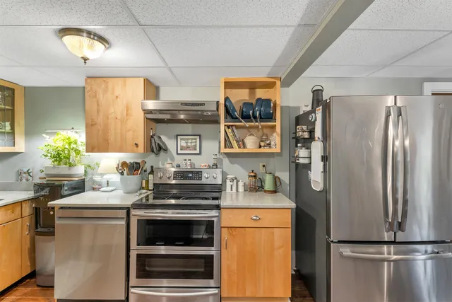 $999,000 | 131 Meadow Street, Wakefield, NH 03872