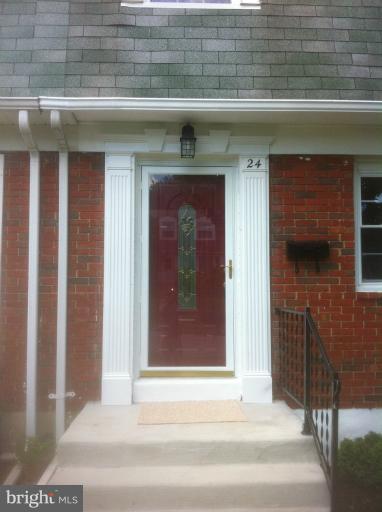 24 Bladen Road Essex, MD 21221 - Photo 6 of 7 Exterior (Front)