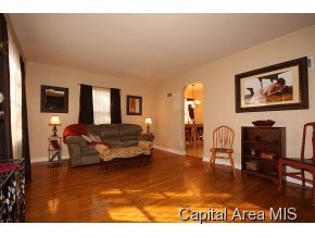 2417 College Street Springfield, IL 62704 - Photo 5 of 23