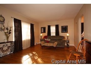2417 College Street Springfield, IL 62704 - Photo 7 of 23