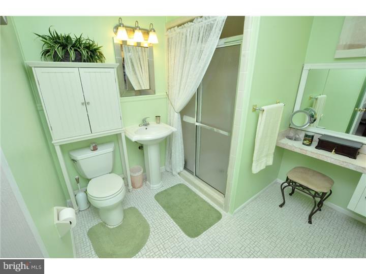 514 Covered Bridge Road Cherry Hill, NJ 08034 - Photo 12 of 18 Bathroom