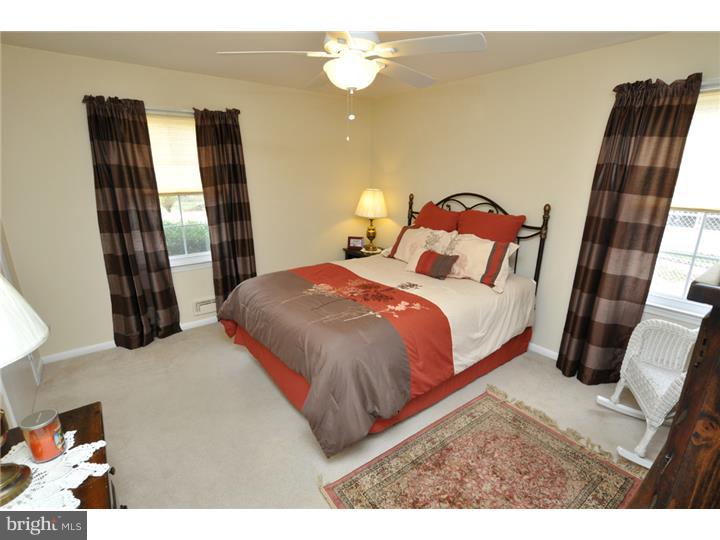 514 Covered Bridge Road Cherry Hill, NJ 08034 - Photo 15 of 18 Bedroom