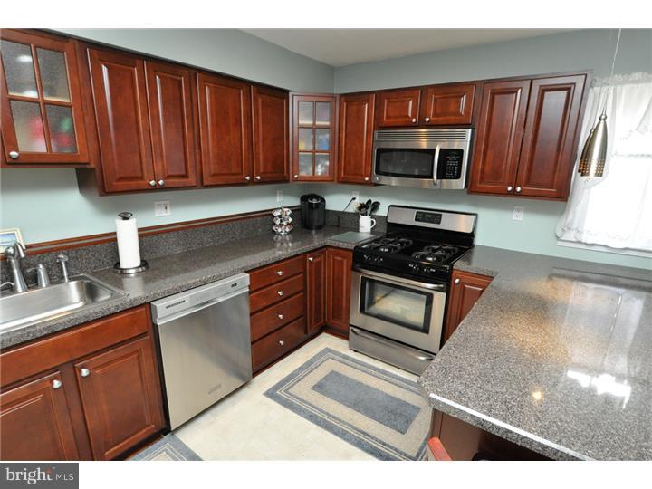 514 Covered Bridge Road Cherry Hill, NJ 08034 - Photo 7 of 18 Kitchen