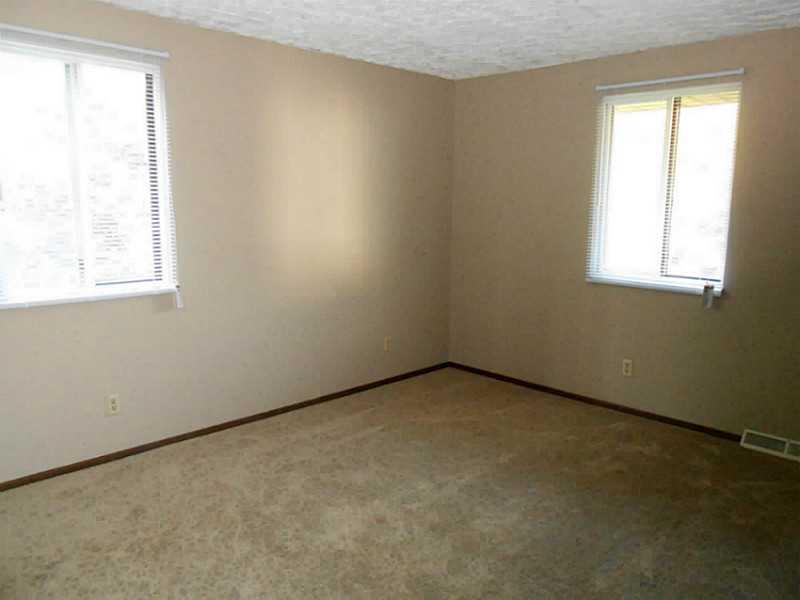 5095 McAnulty Road Baldwin, PA 15236 - Photo 11 of 25 Master Bedroom.